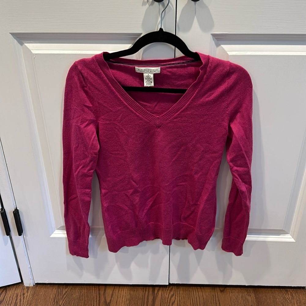 Banana republic merino v-neck sweater